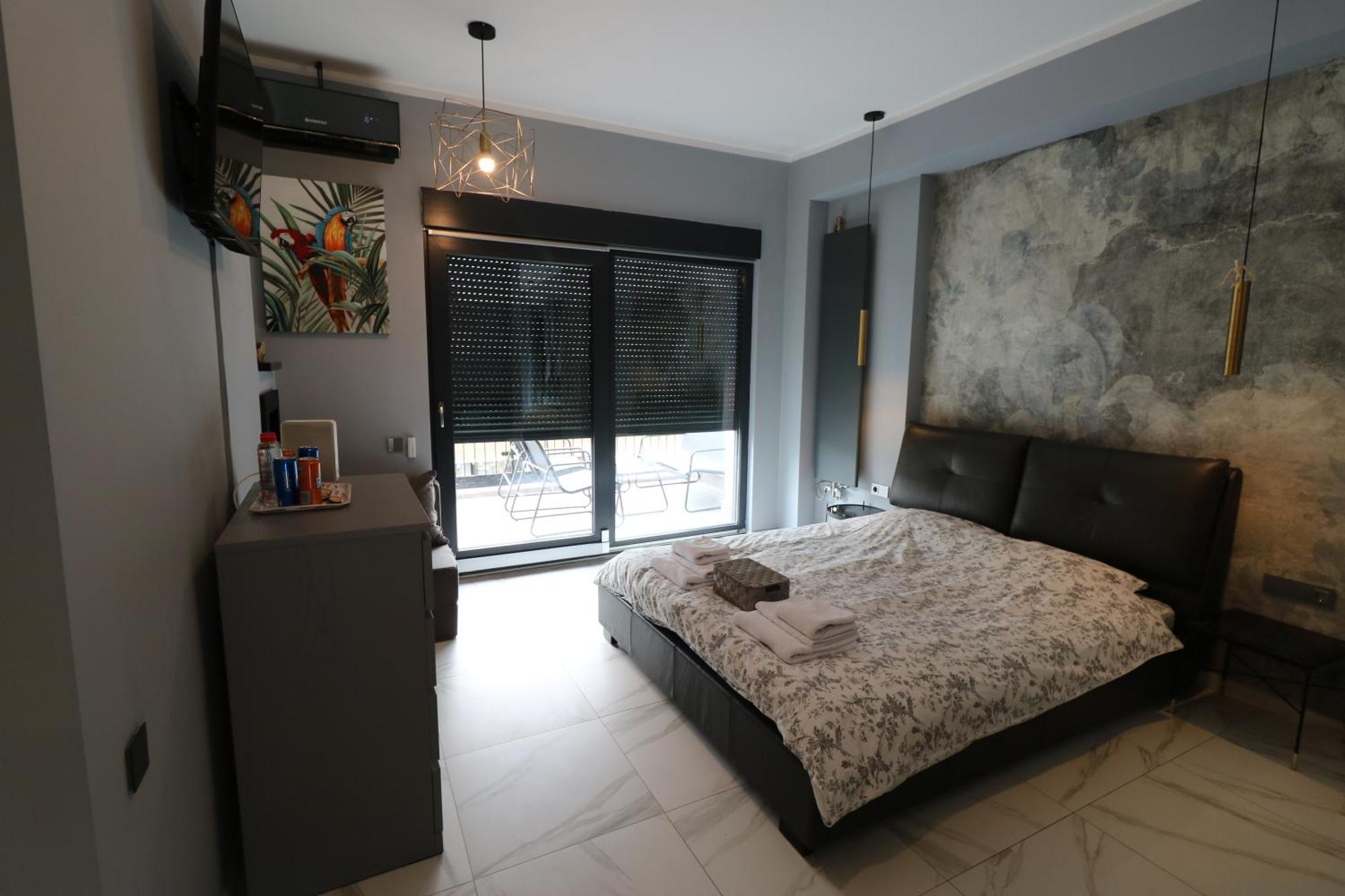 Deluxe Skyline Retreat Studio - Old Town Boekarest Buitenkant foto